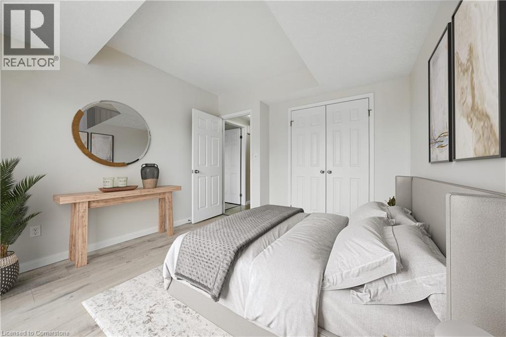 Photo 13 of 31 Sienna Street Unit A, Kitchener ON