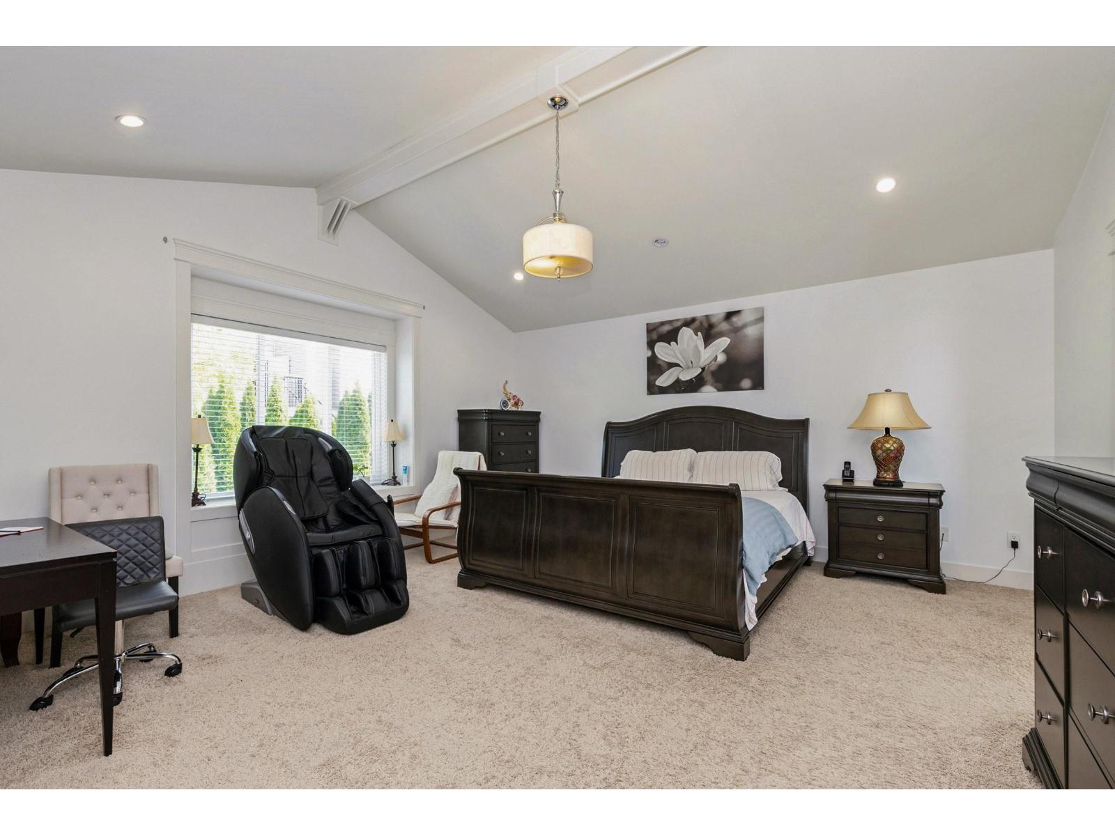Photo 12 of 7132 178 Street, Surrey BC