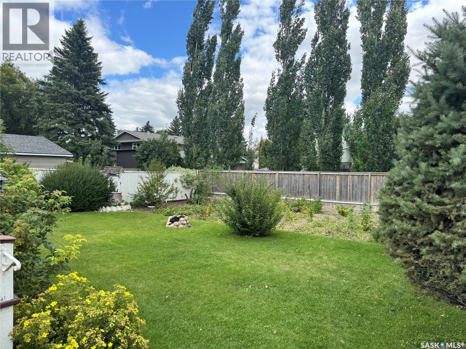 Photo 37 of 233 Assiniboine Drive, Saskatoon SK