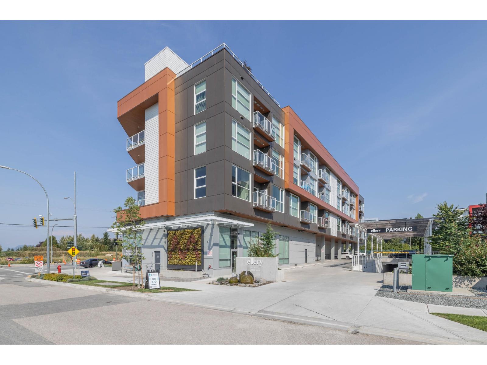 Photo 1 of 407 20614 80 Avenue, Langley BC