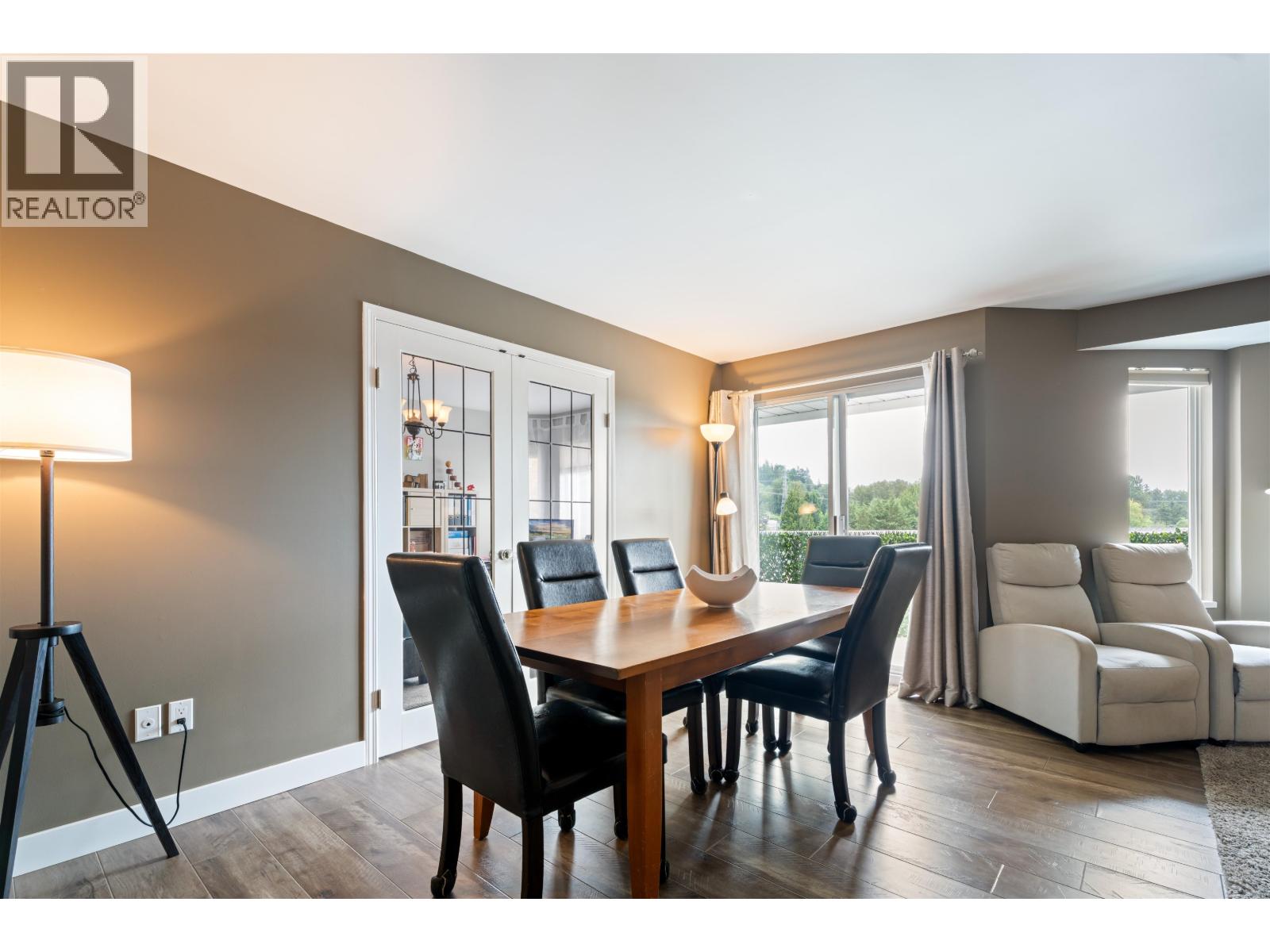Photo 10 of 41 1190 Falcon Drive, Coquitlam BC