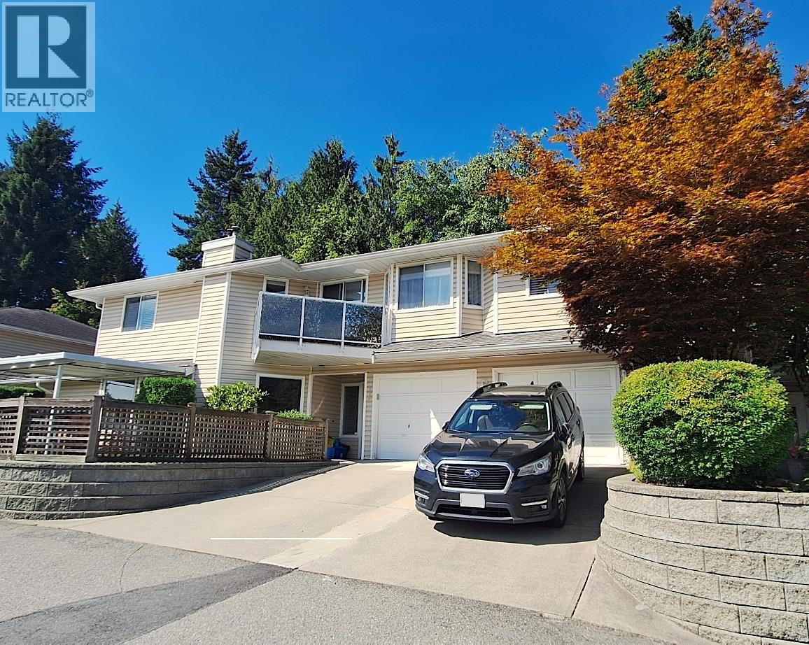 Photo 4 of 41 1190 Falcon Drive, Coquitlam BC