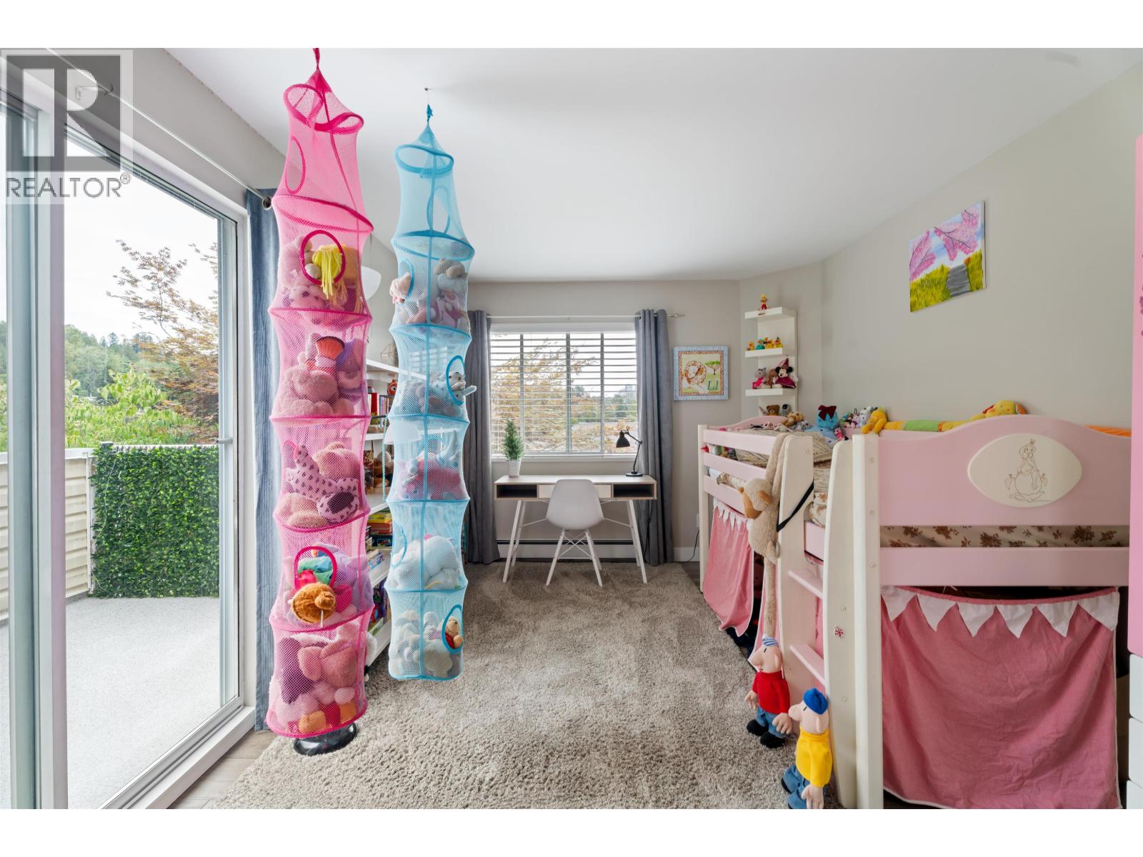 Photo 17 of 41 1190 Falcon Drive, Coquitlam BC