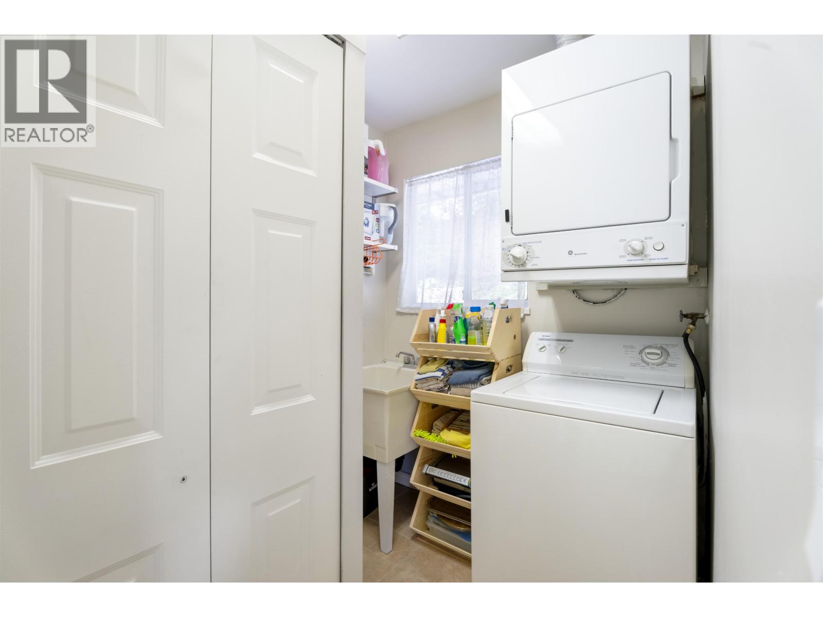 Photo 22 of 41 1190 Falcon Drive, Coquitlam BC