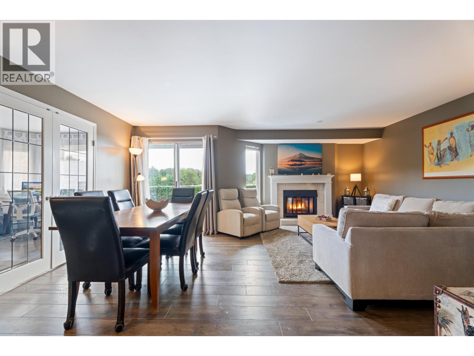 Photo 9 of 41 1190 Falcon Drive, Coquitlam BC