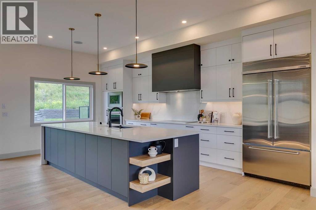 Photo 15 of 431 Patterson Boulevard Sw, Calgary AB