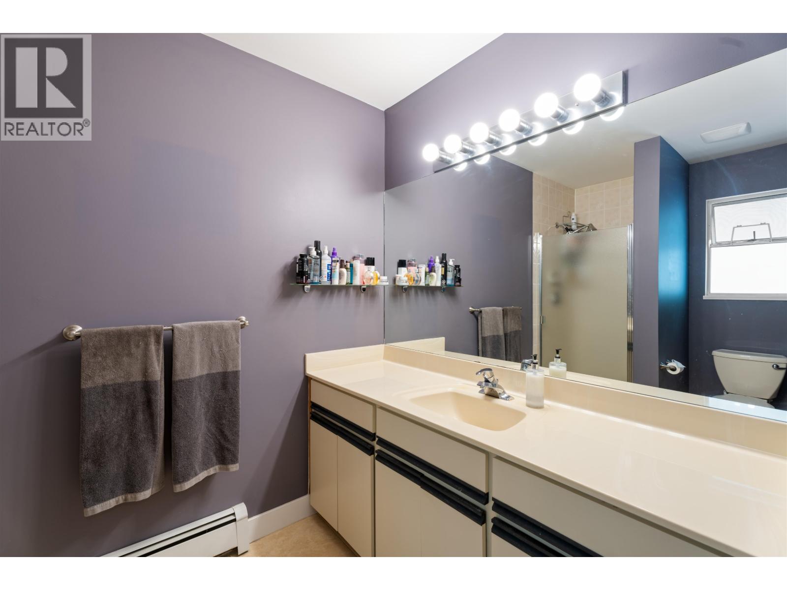 Photo 15 of 41 1190 Falcon Drive, Coquitlam BC