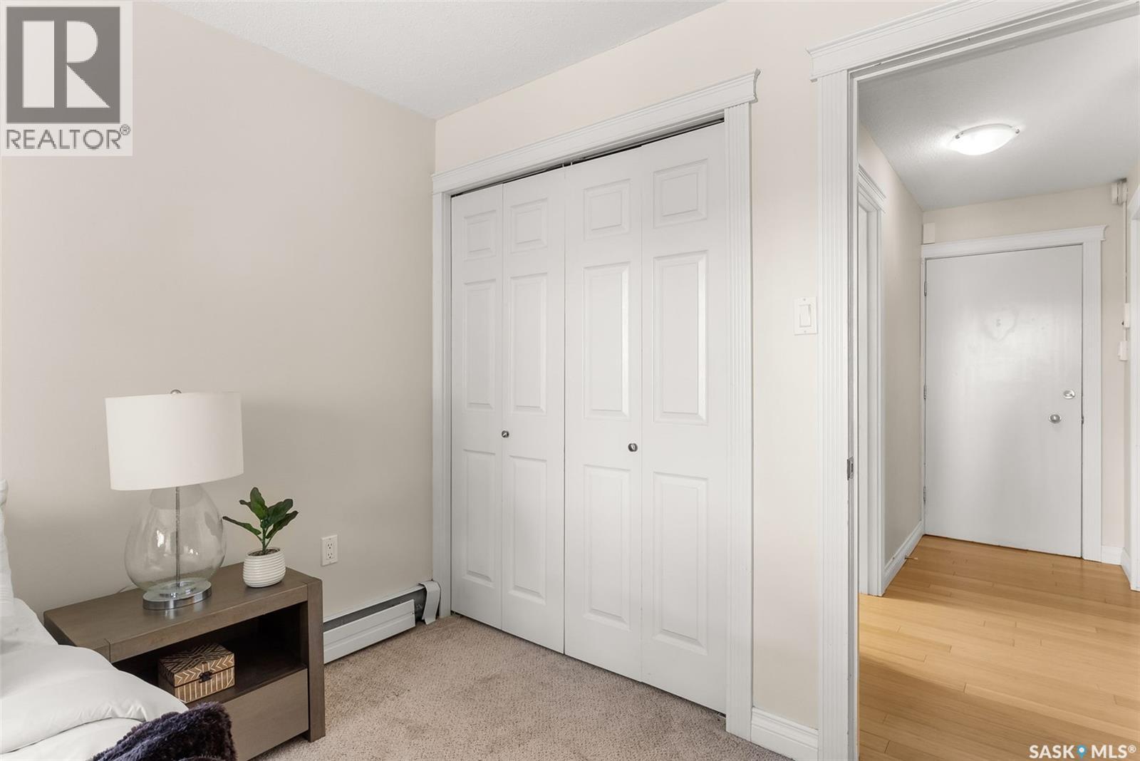 Photo 11 of 9 2104 Mcintyre Street, Regina SK