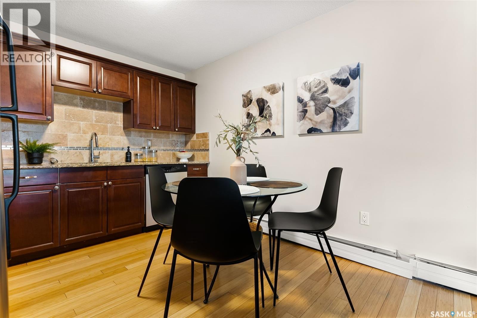 Photo 9 of 9 2104 Mcintyre Street, Regina SK
