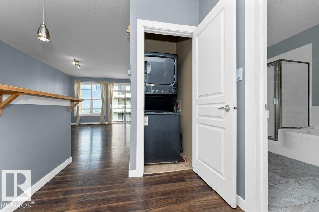 Photo 9 of 408 9828 112 St Nw, Edmonton AB