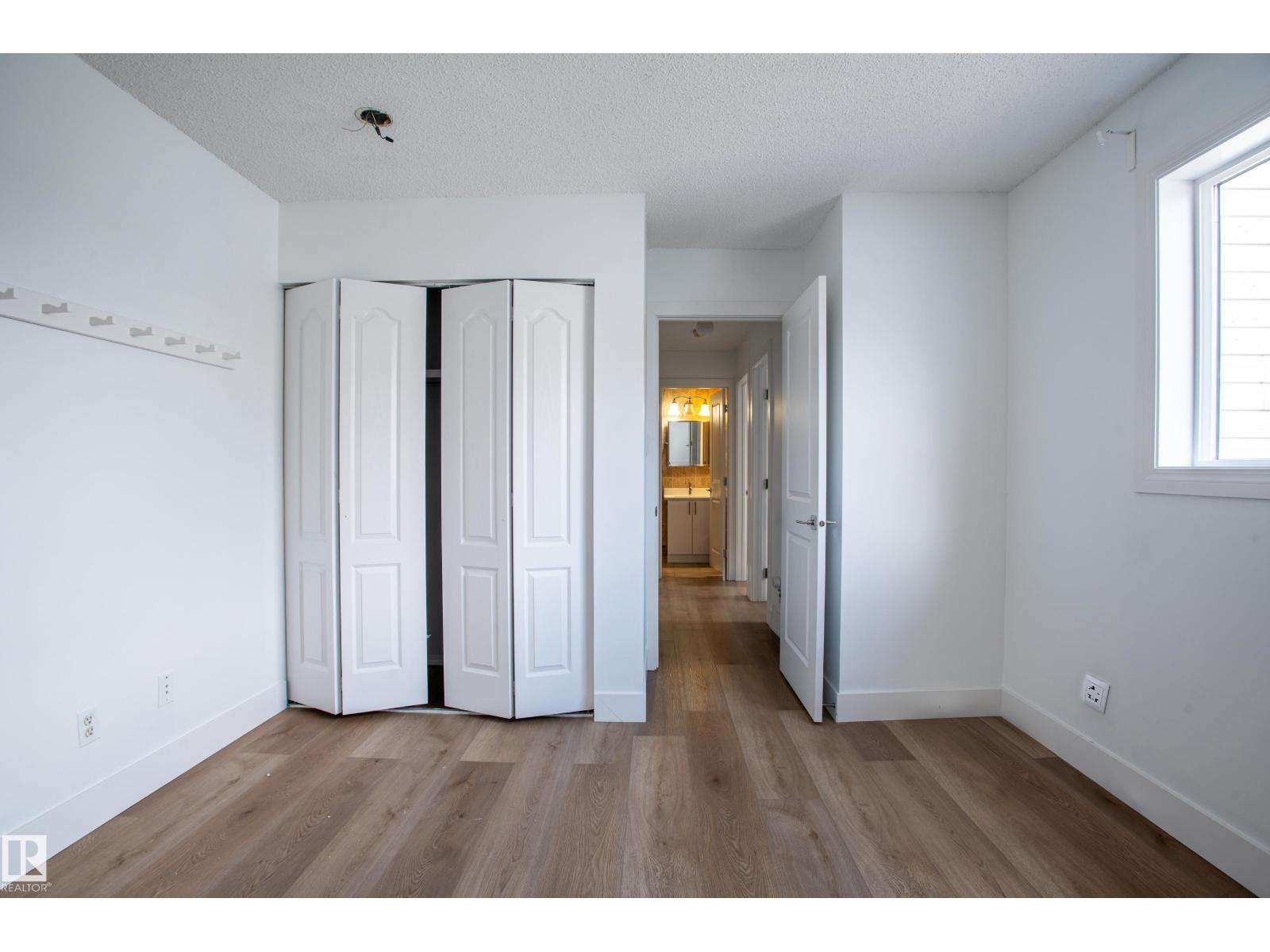 Photo 35 of 45 Woodvale Vg Nw, Edmonton AB