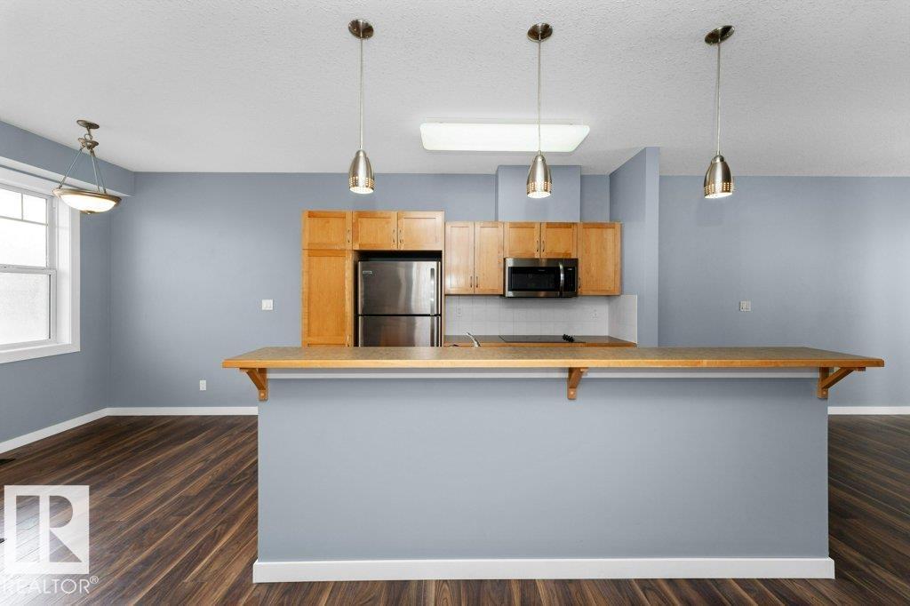 Photo 7 of 408 9828 112 St Nw, Edmonton AB
