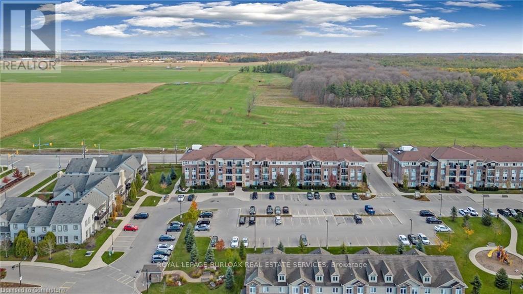Photo 18 of 307 67 Kingsbury Square, Guelph ON