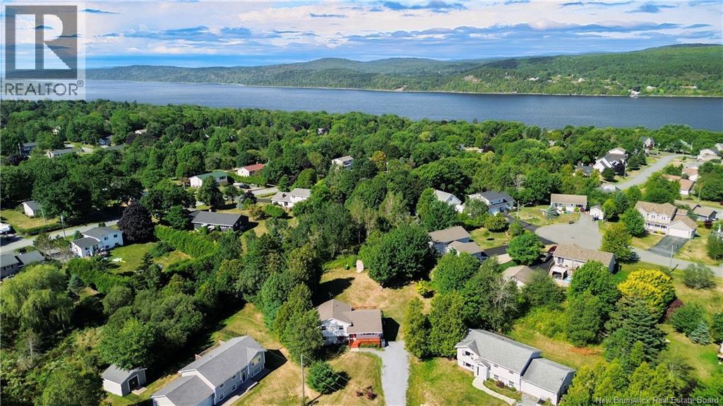 Photo 9 of 10 Chilkoot Court, Quispamsis NB