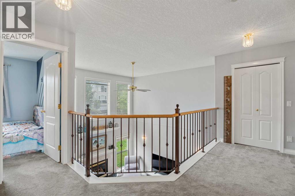Photo 18 of 857 West Chesteremere Drive, Chestermere AB