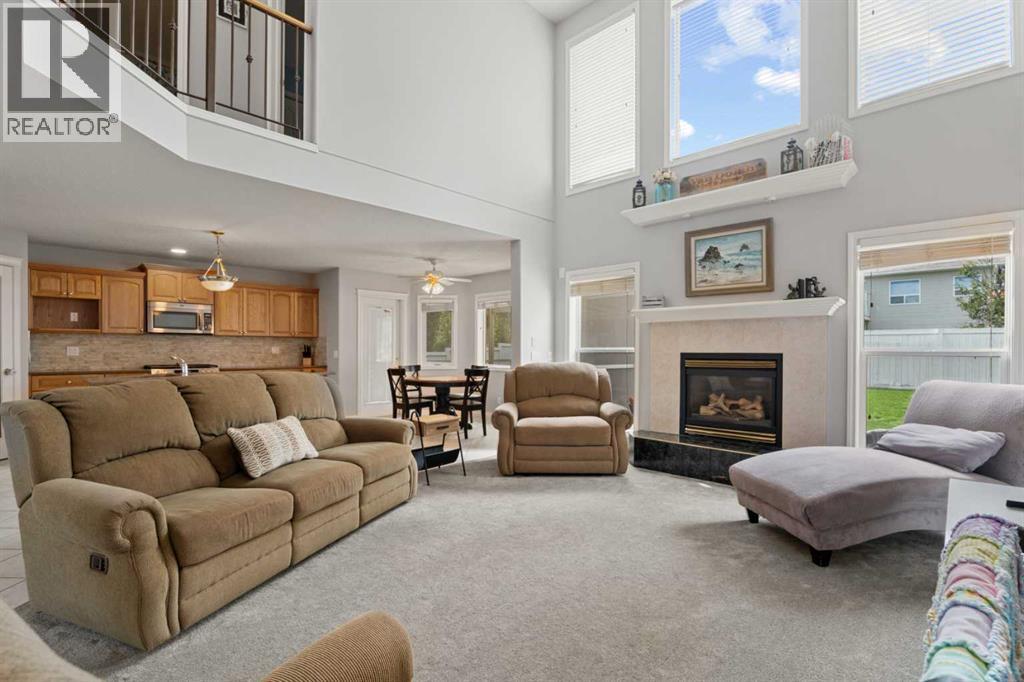 Photo 13 of 857 West Chesteremere Drive, Chestermere AB