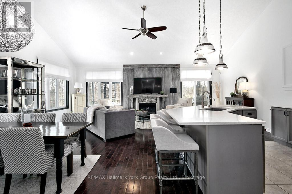 Photo 3 of 18 689616 Monterra Road, Blue Mountains ON