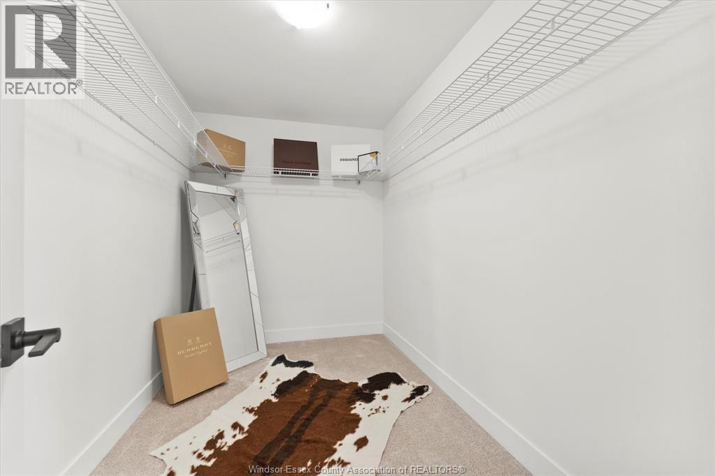 Photo 30 of 2548 Mayfair Avenue South, Lasalle ON