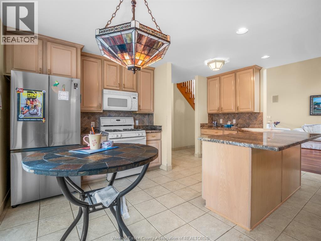 Photo 20 of 922 Lake Shore Drive, Windsor ON