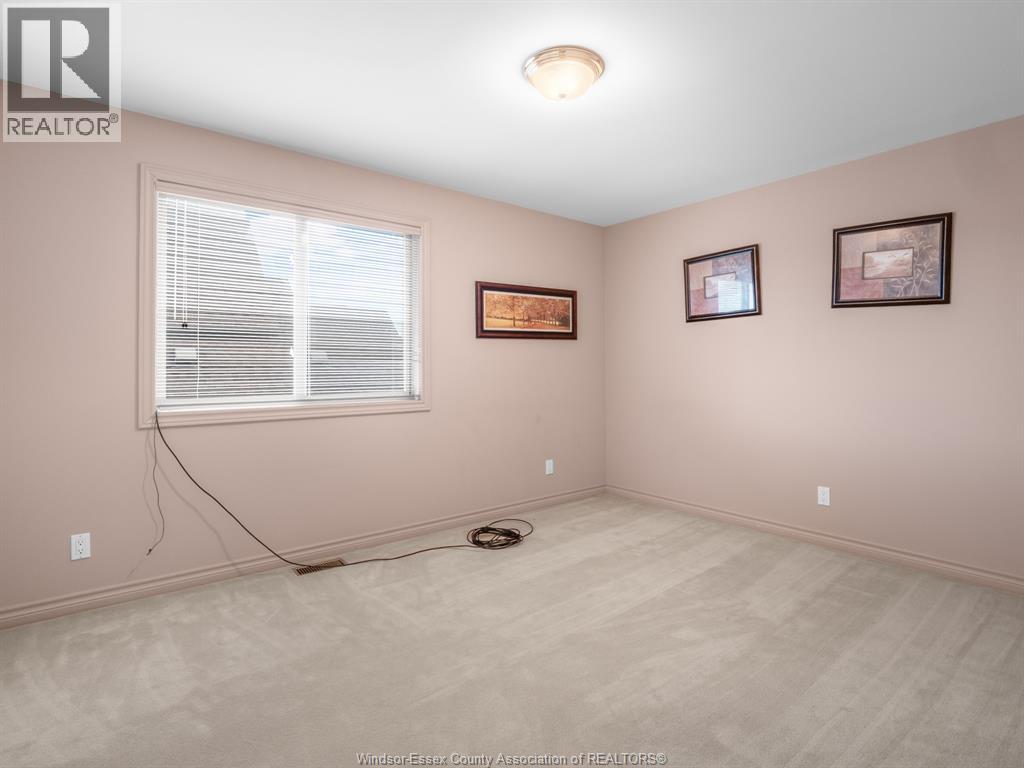 Photo 24 of 922 Lake Shore Drive, Windsor ON