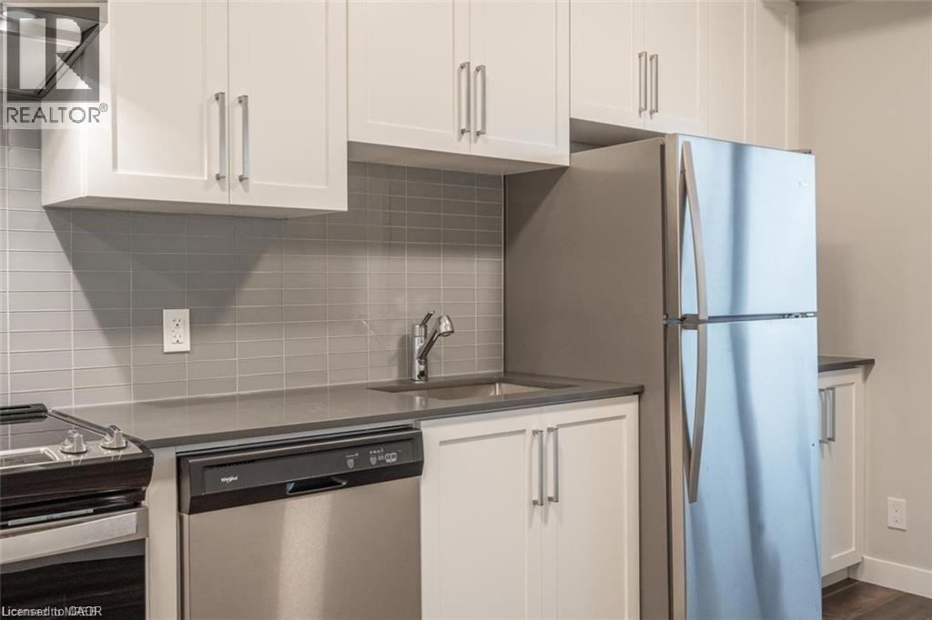 Photo 3 of 15 Queen Street S Unit 805, Hamilton ON