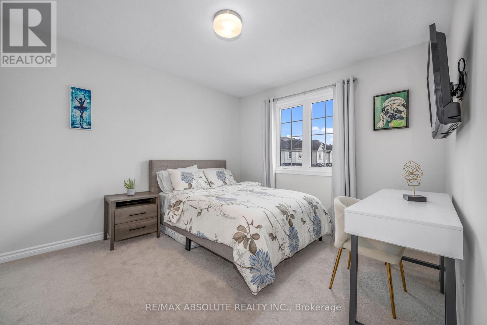 Photo 36 of 730 Perseus Avenue, Ottawa ON