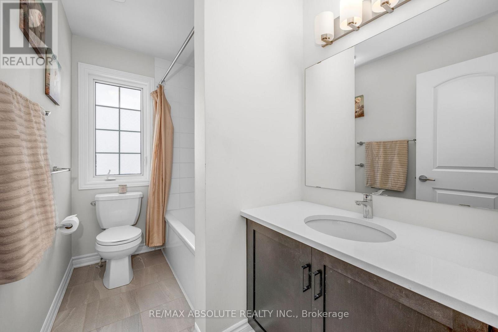 Photo 37 of 730 Perseus Avenue, Ottawa ON