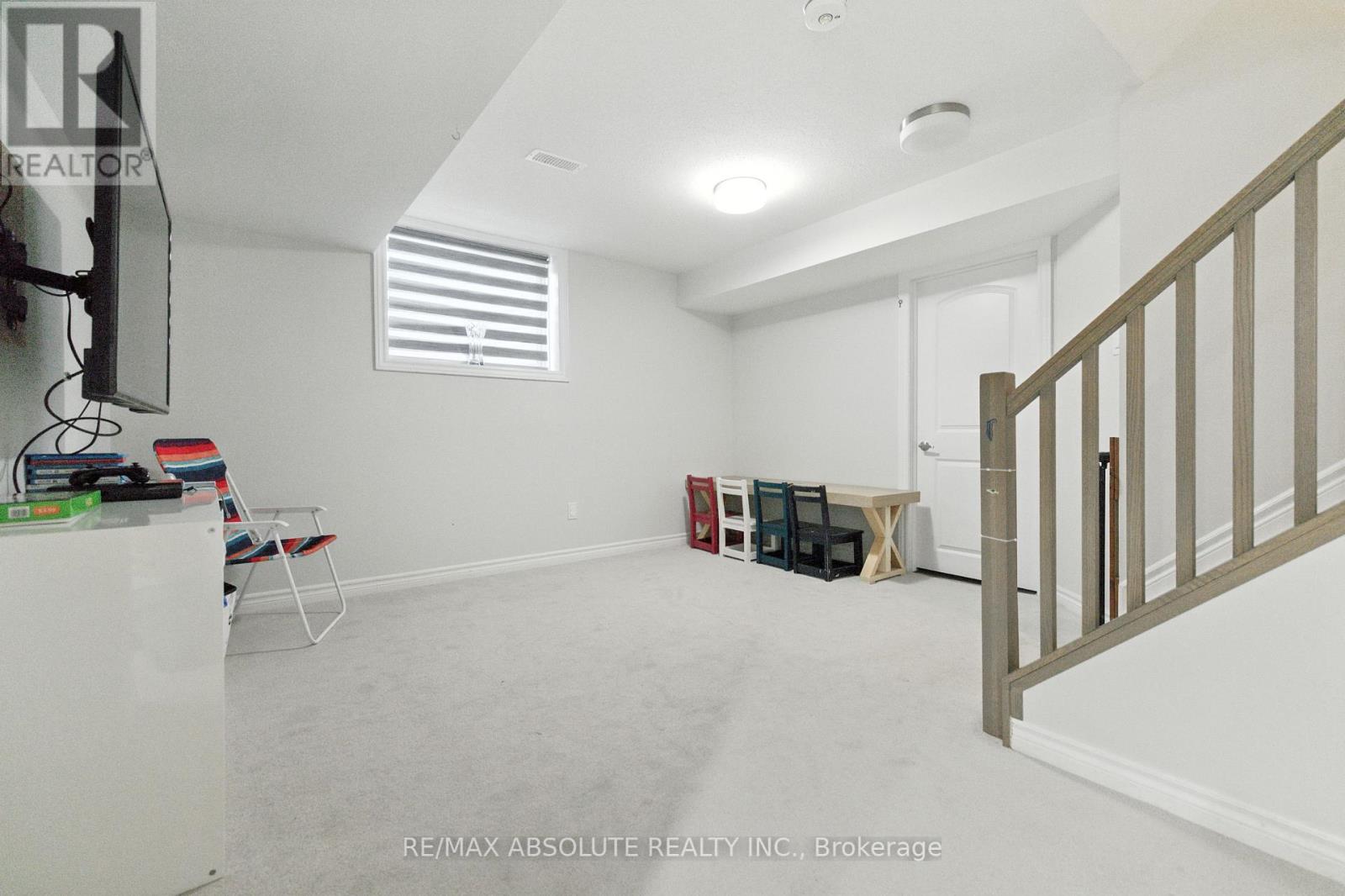 Photo 41 of 730 Perseus Avenue, Ottawa ON