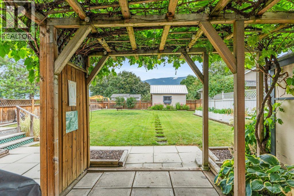 Photo 38 of 2610 Colony Street, Armstrong BC