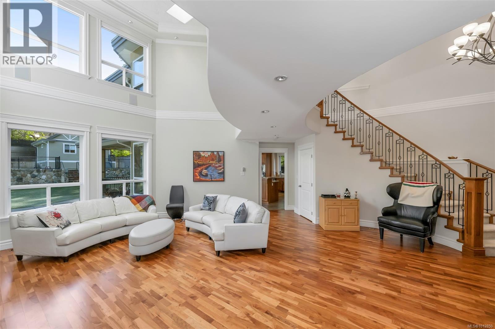 4668 Cordova Bay Rd, Saanich