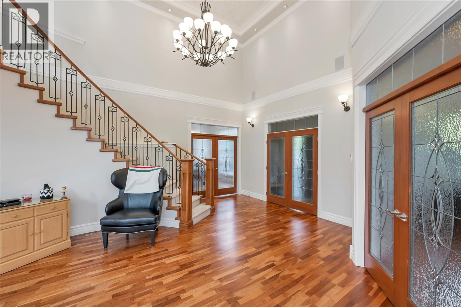 4668 Cordova Bay Rd, Saanich