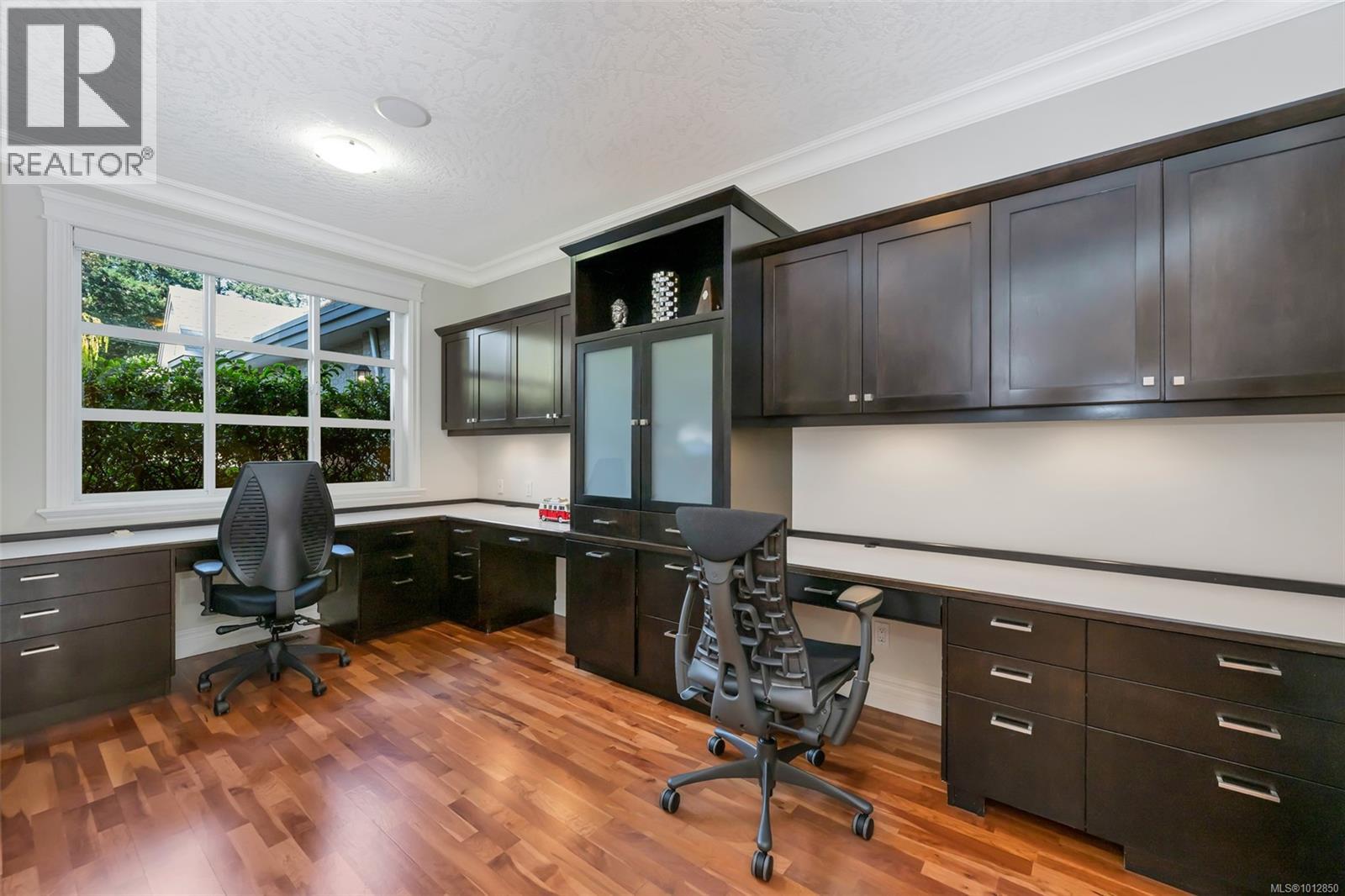 4668 Cordova Bay Rd, Saanich