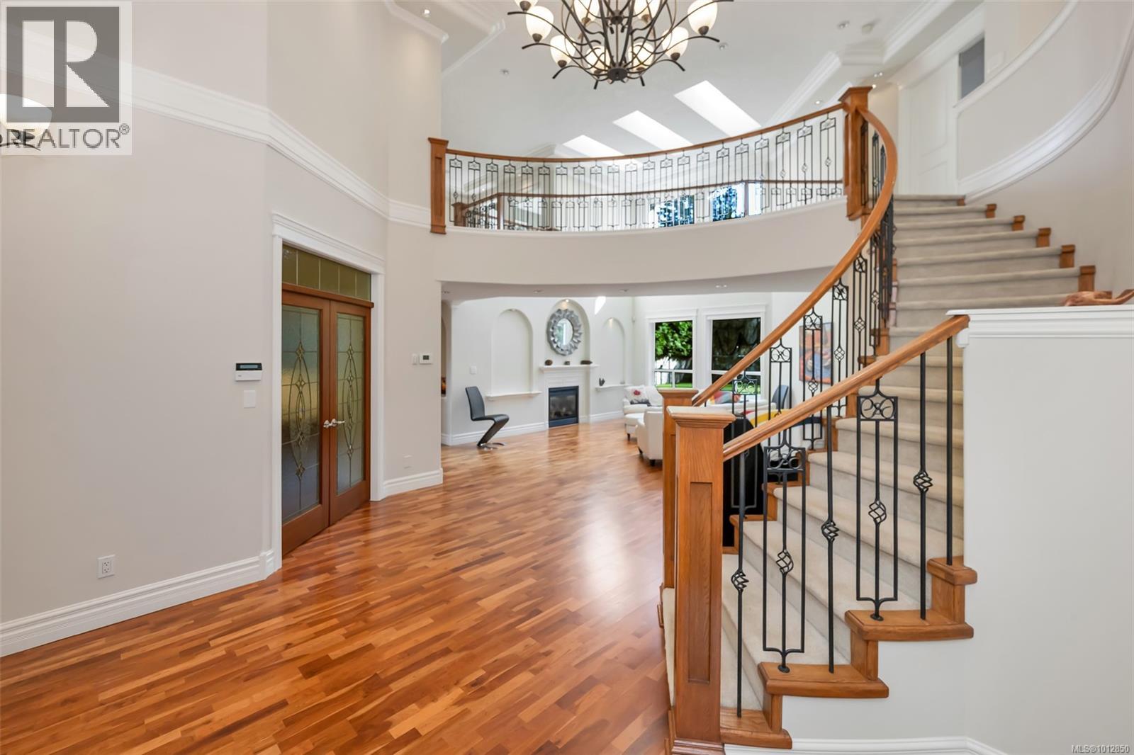 4668 Cordova Bay Rd, Saanich