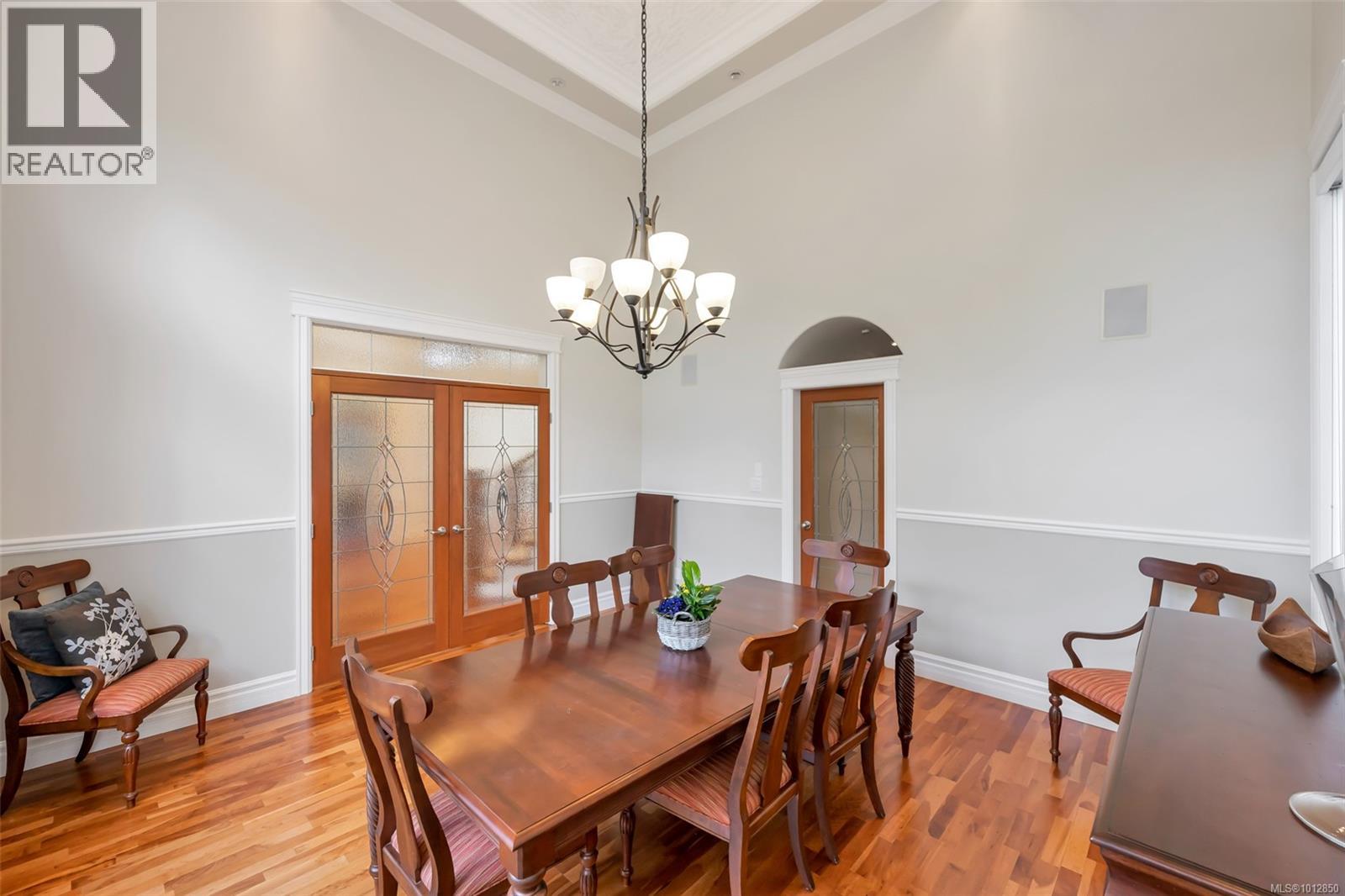 4668 Cordova Bay Rd, Saanich