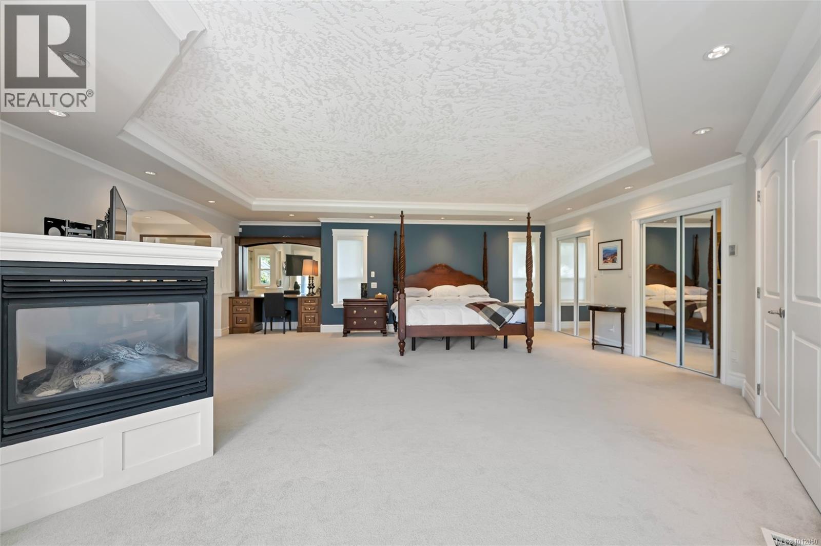4668 Cordova Bay Rd, Saanich