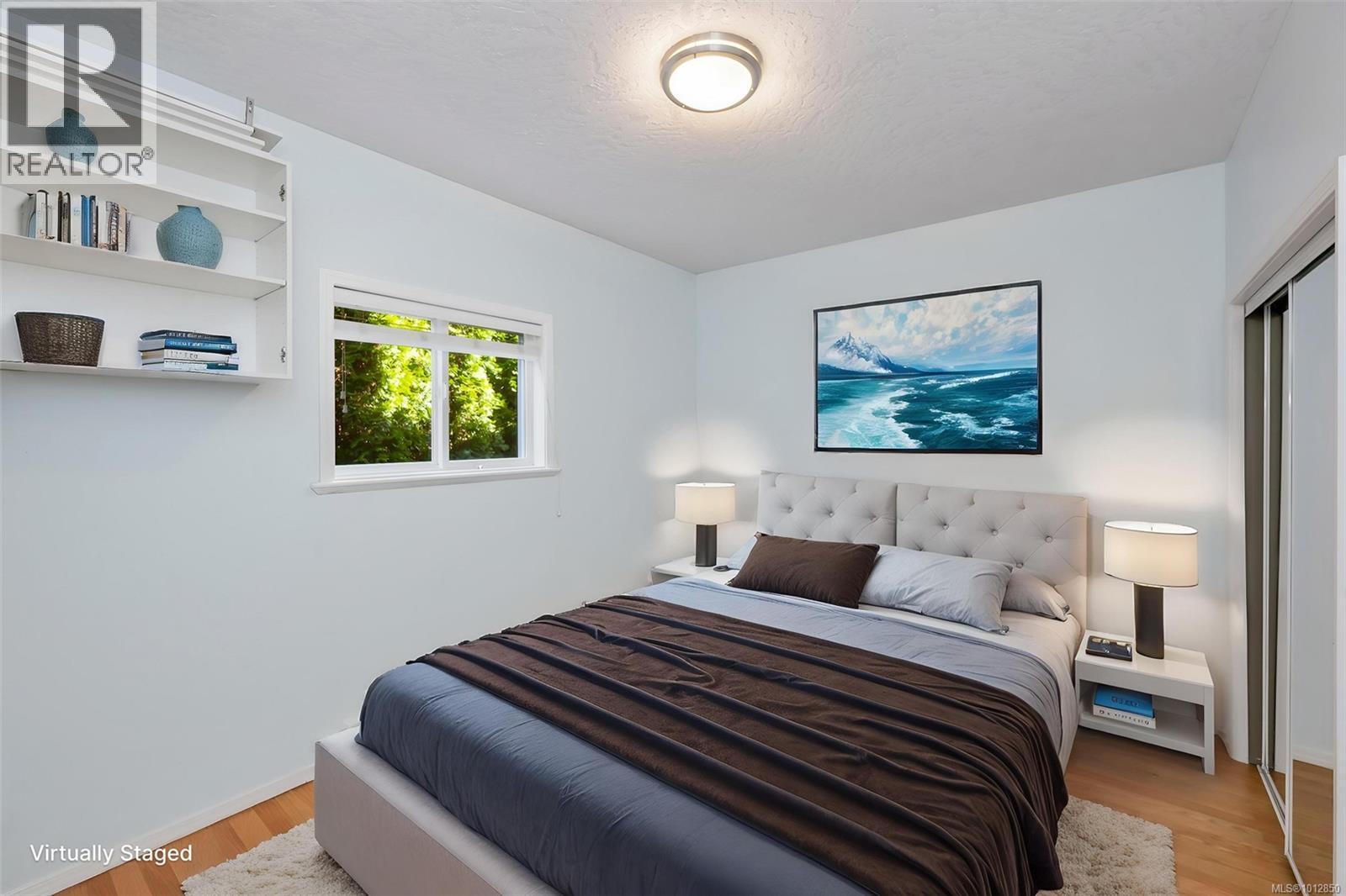 4668 Cordova Bay Rd, Saanich