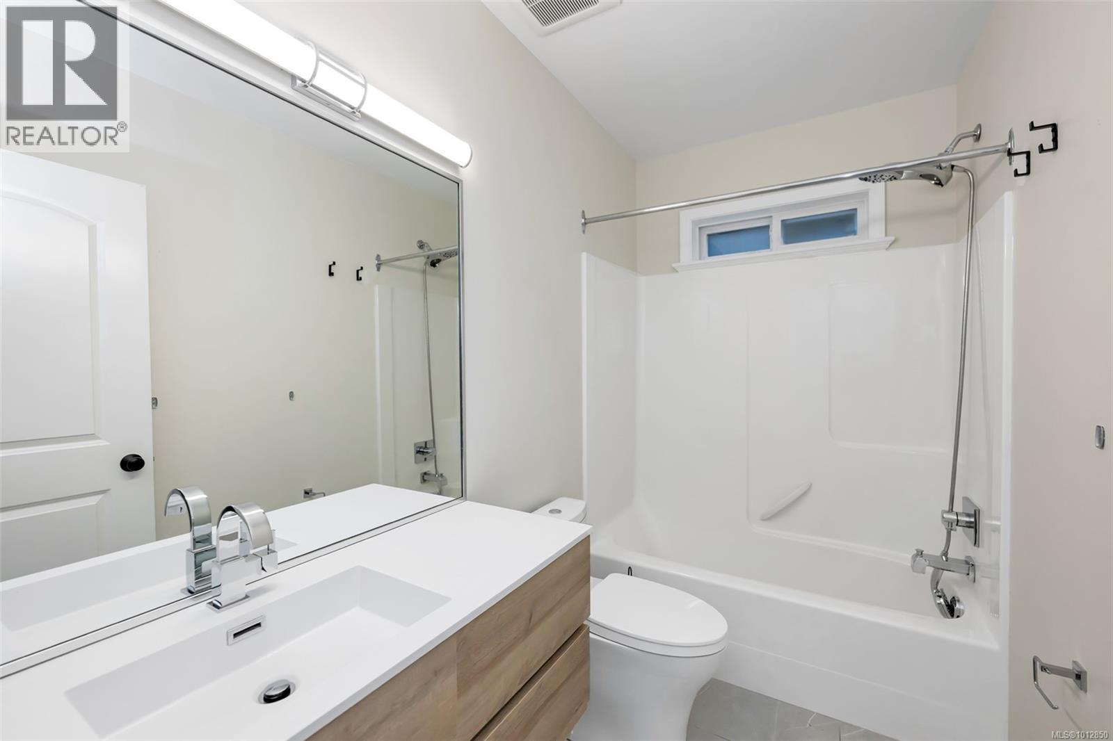 4668 Cordova Bay Rd, Saanich