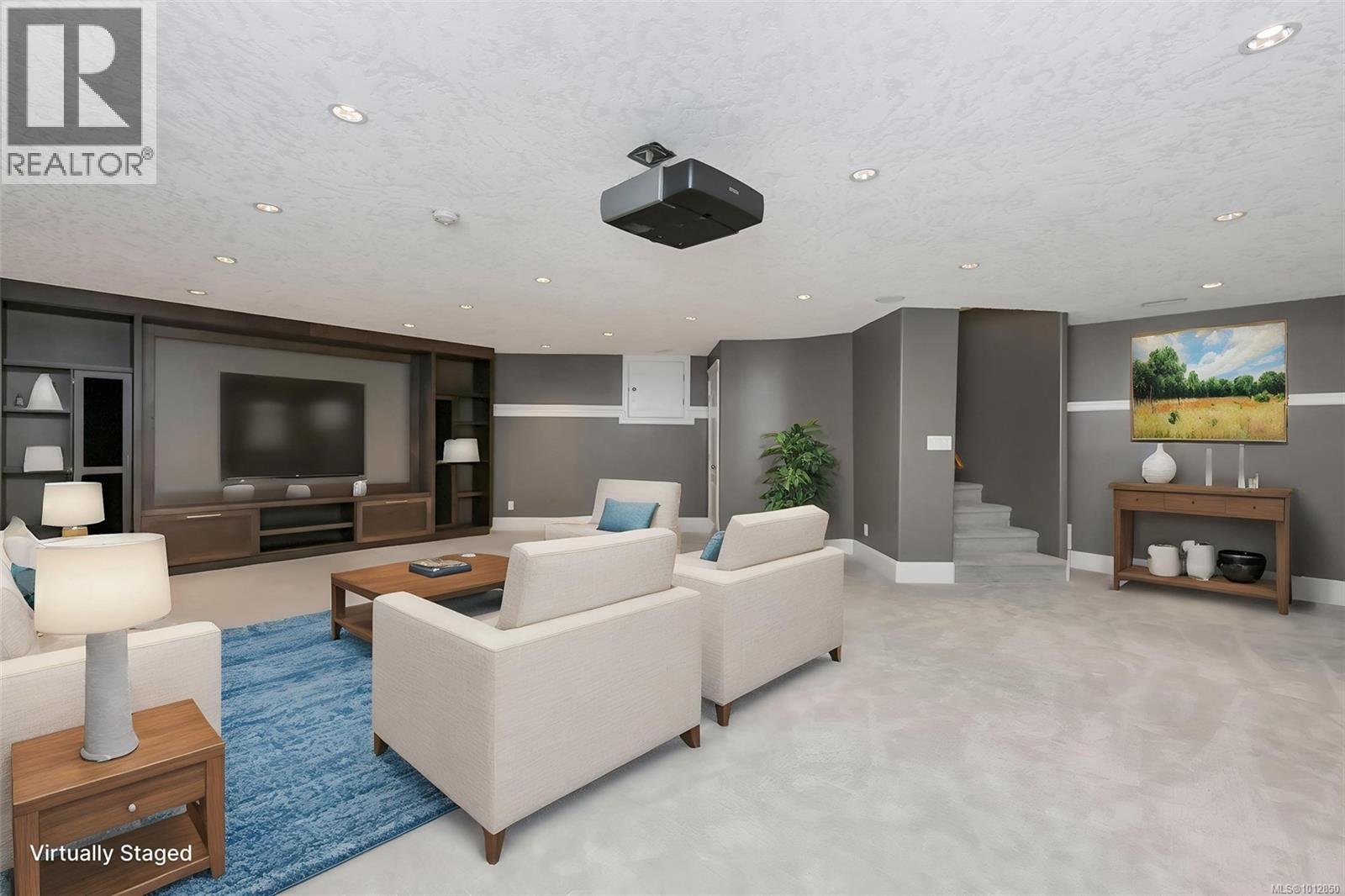 4668 Cordova Bay Rd, Saanich