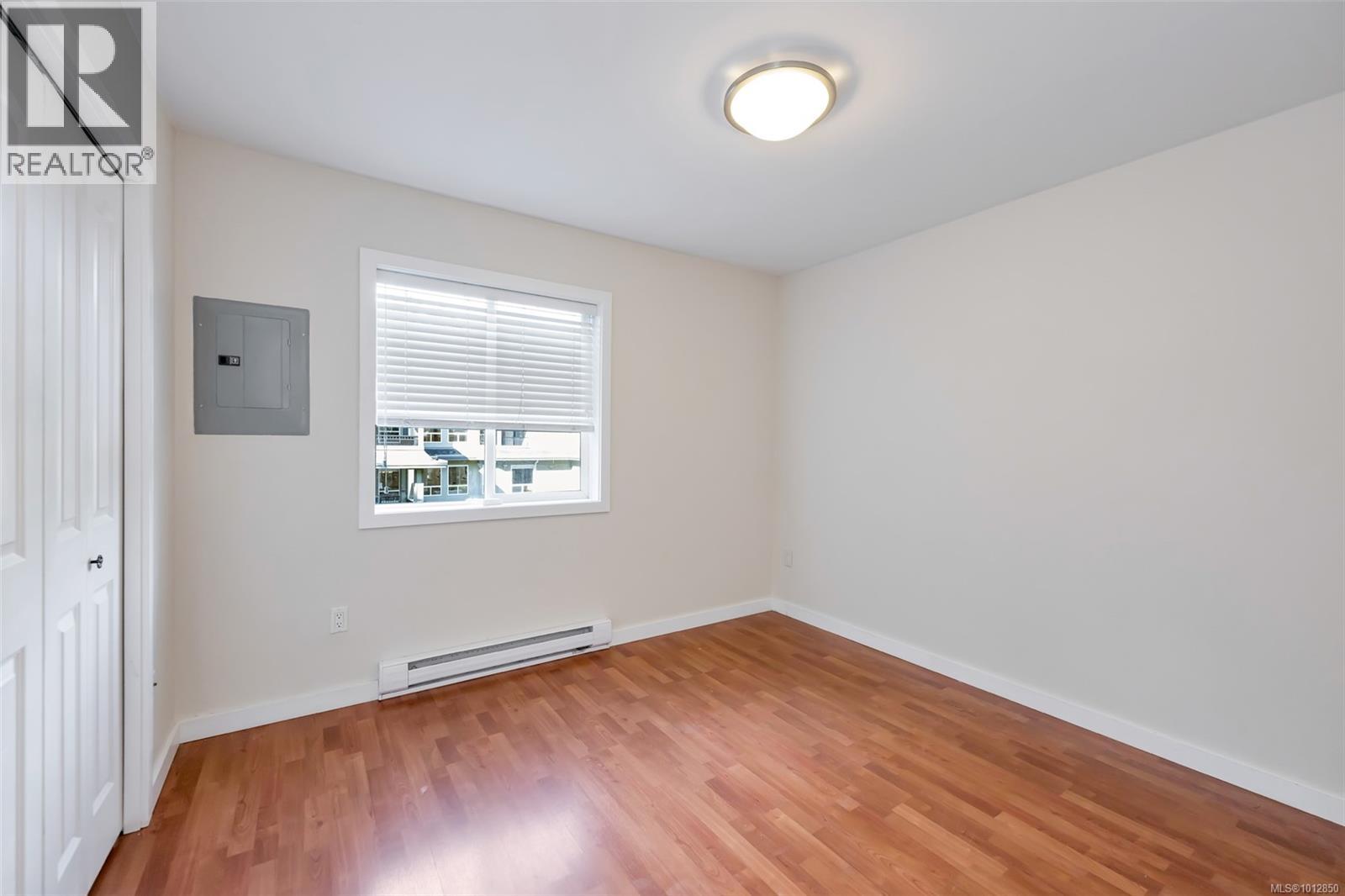 4668 Cordova Bay Rd, Saanich