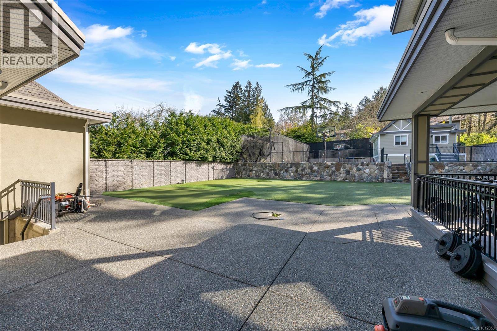 4668 Cordova Bay Rd, Saanich
