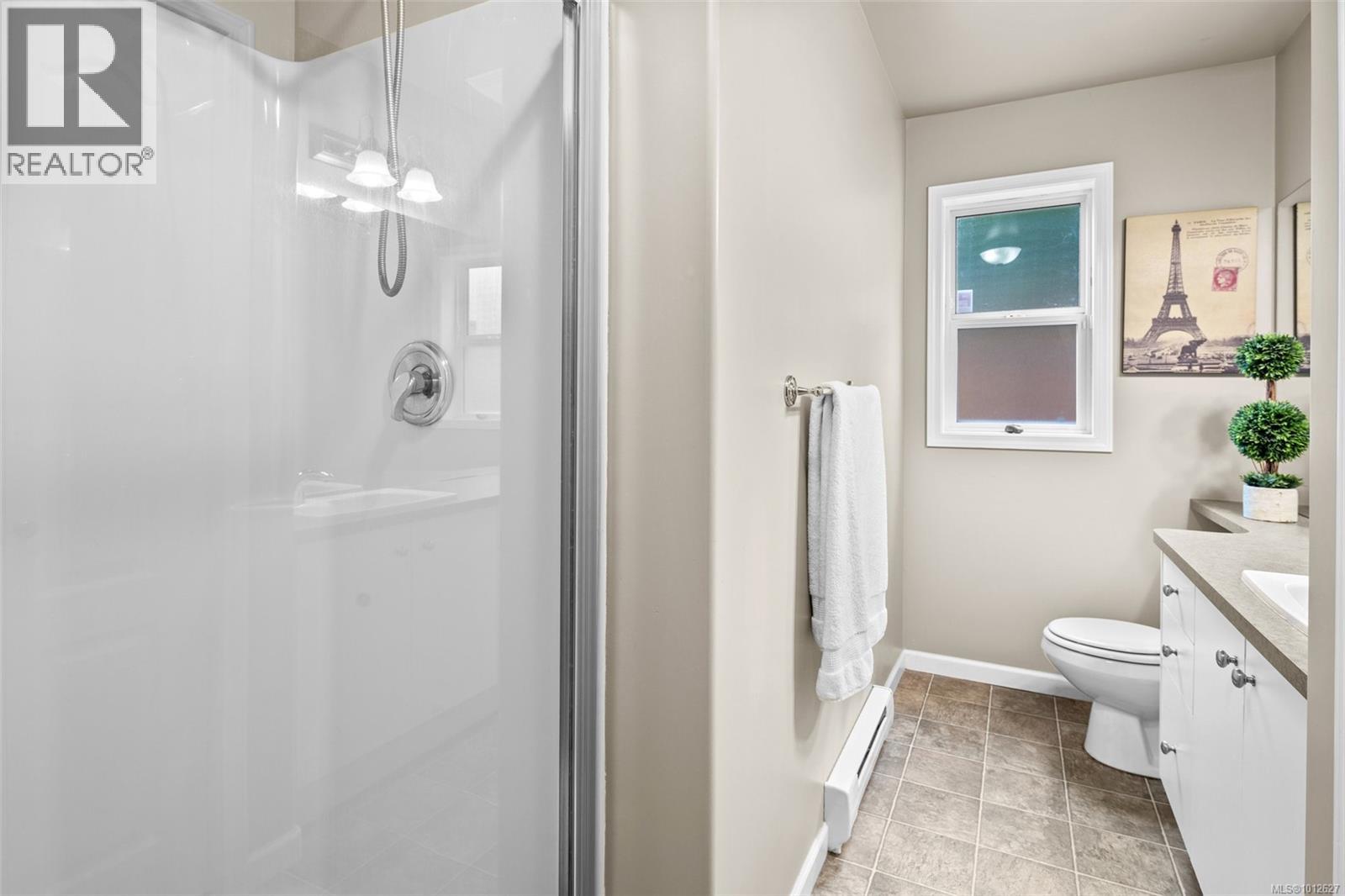 7209 Austins Pl, Sooke