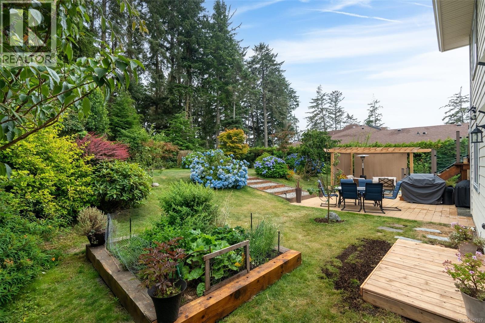 7209 Austins Pl, Sooke