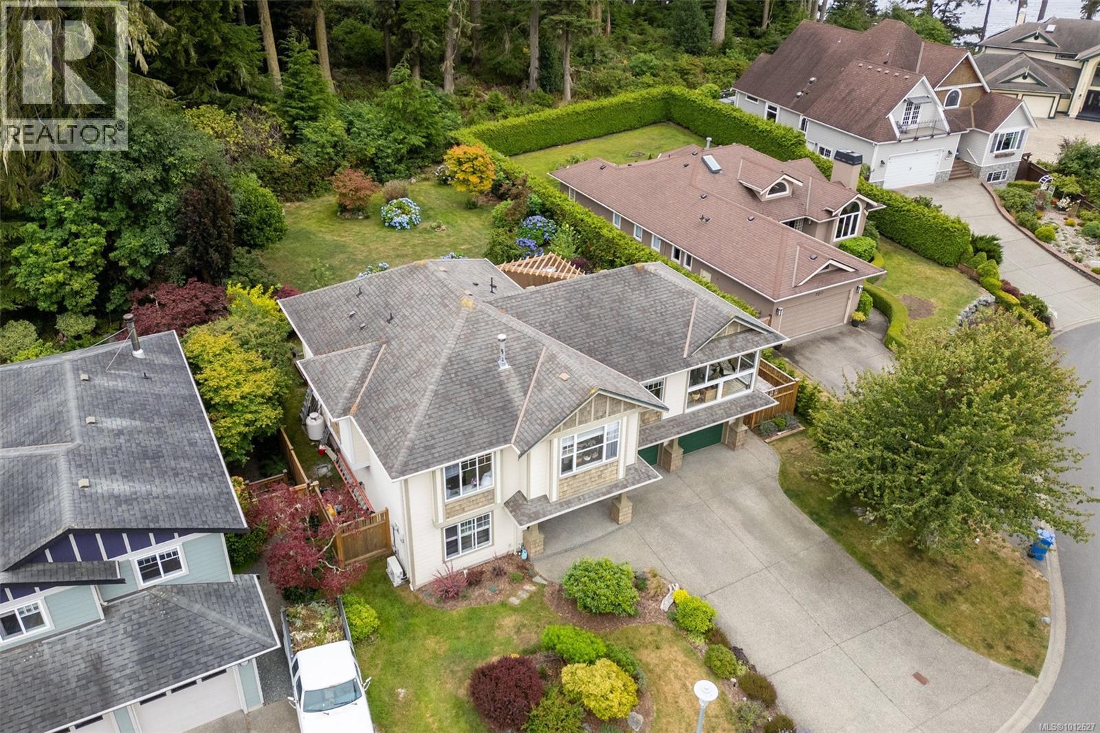 7209 Austins Pl, Sooke