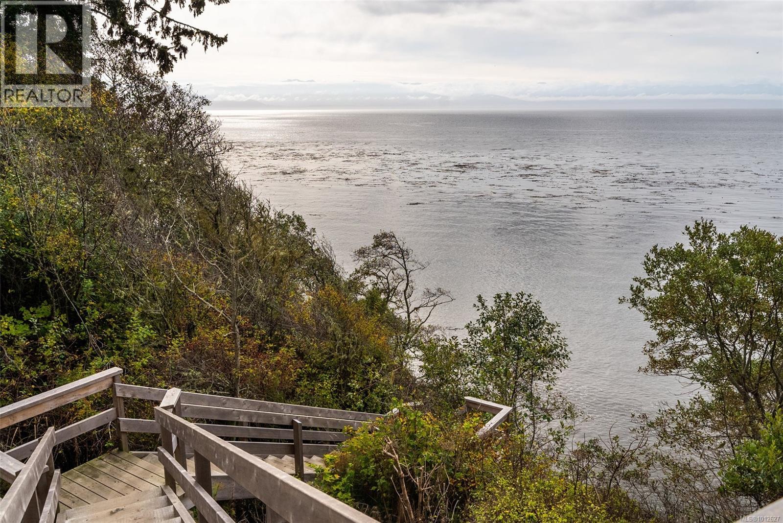 7209 Austins Pl, Sooke
