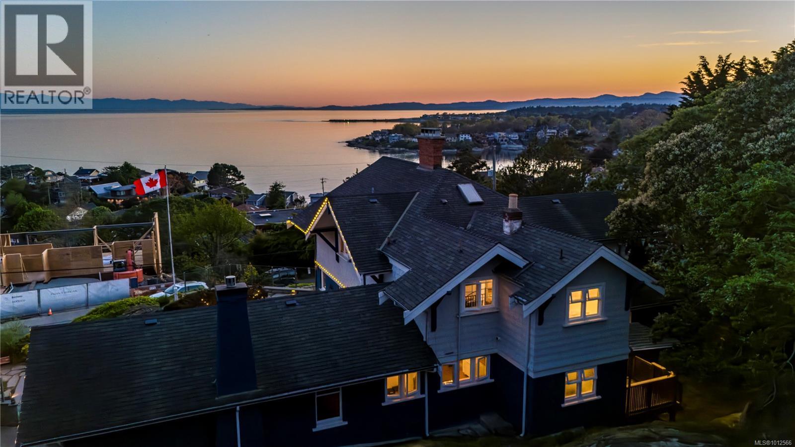Photo 2 of 50 King George Terr, Oak Bay BC