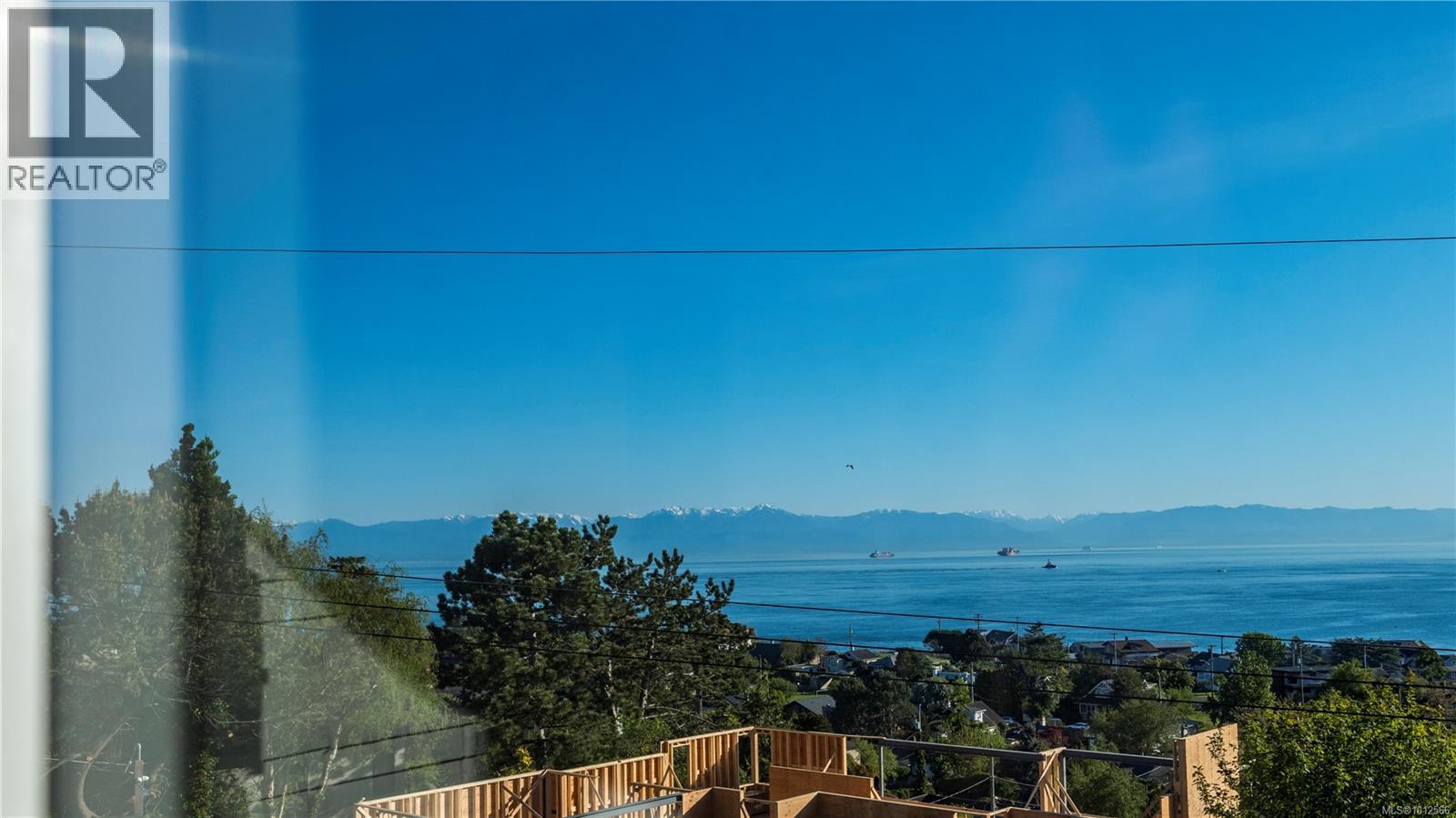 Photo 33 of 50 King George Terr, Oak Bay BC