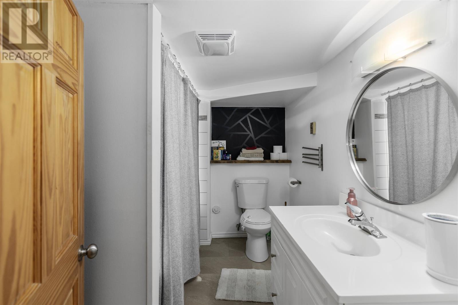 Photo 14 of 236 Hampton Rd, Sault Ste Marie ON