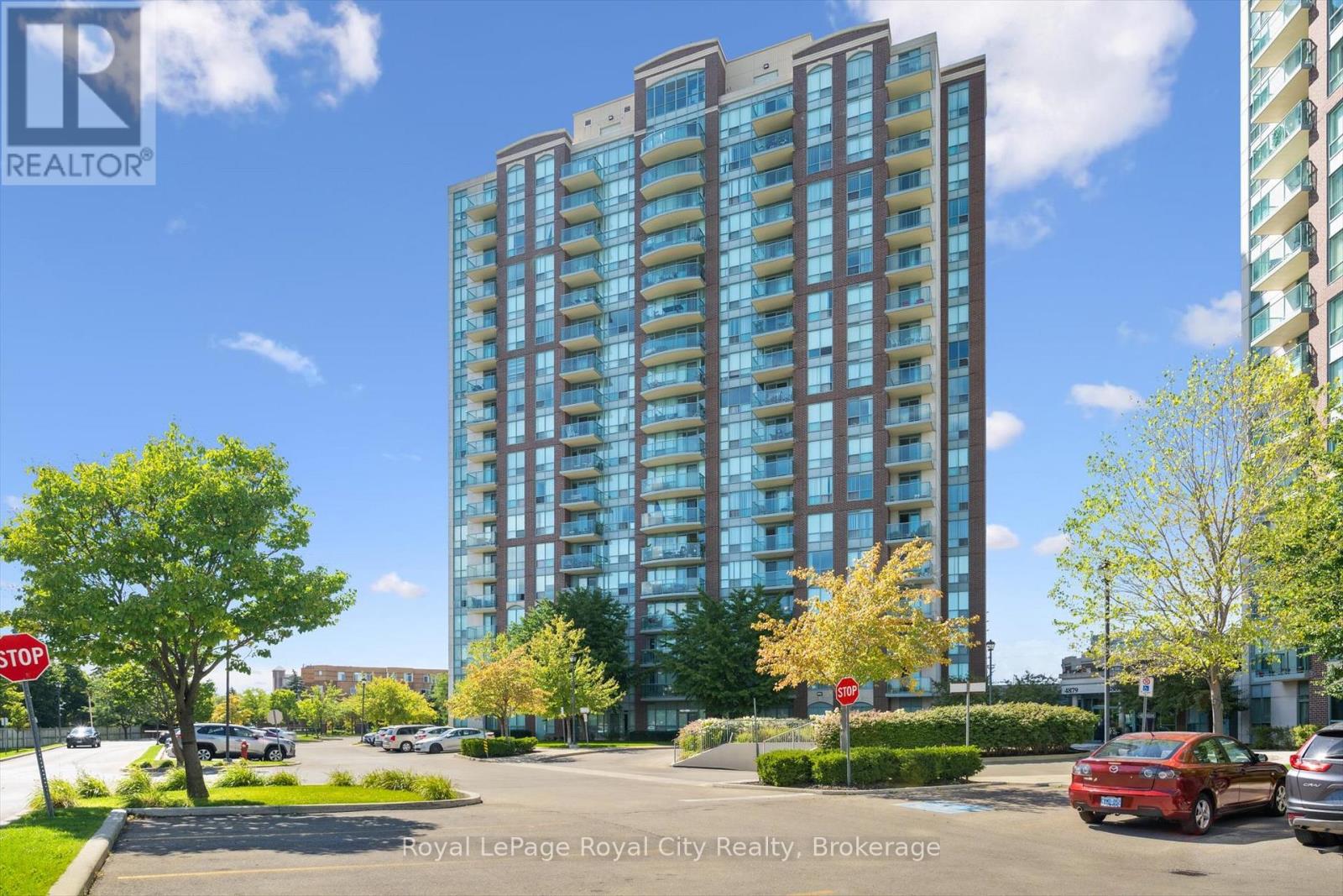 Photo 1 of 1710 4889 Kimbermount Avenue, Mississauga ON
