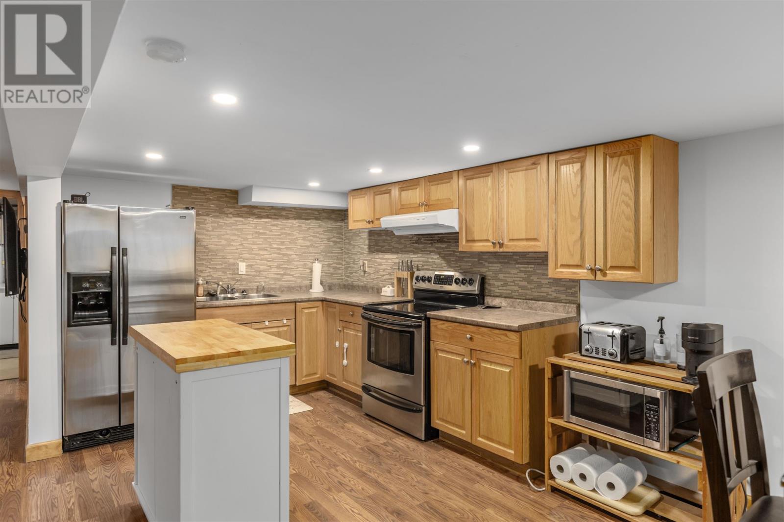 Photo 15 of 236 Hampton Rd, Sault Ste Marie ON