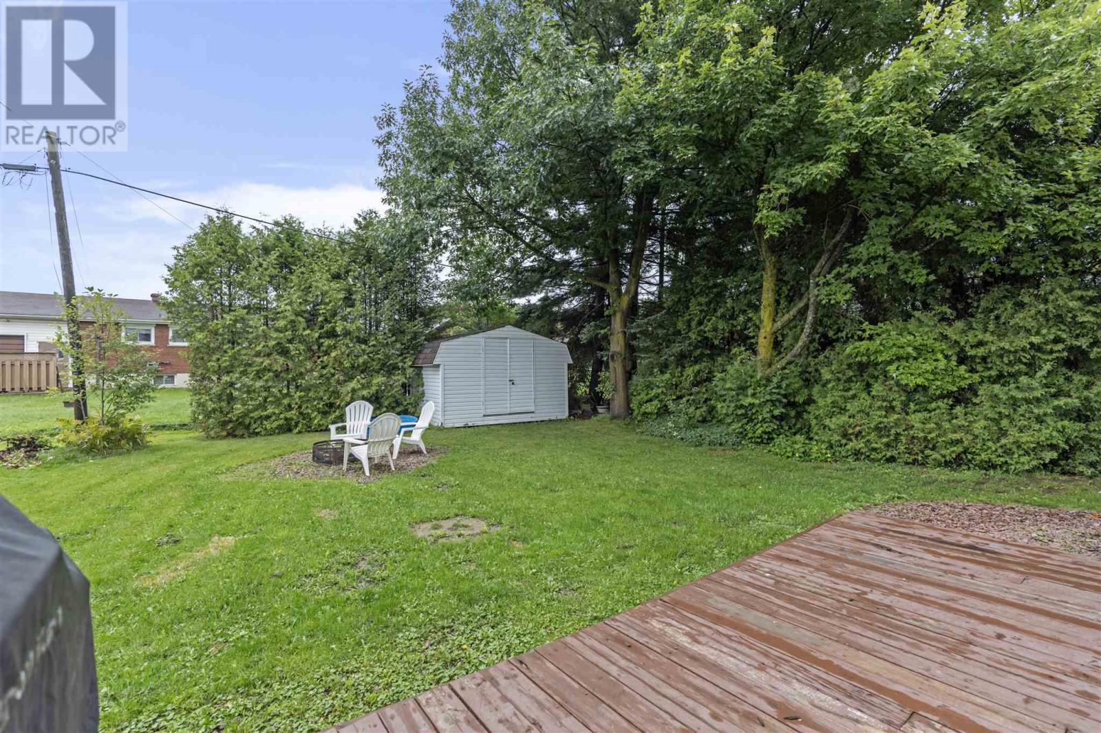 Photo 29 of 236 Hampton Rd, Sault Ste Marie ON